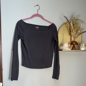 Hollister Black Long Sleeve Scoop-Neck Top